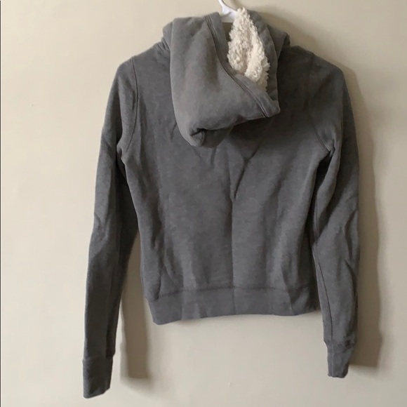 NWT Abercrombie & Fitch Hoodie - Picture 5 of 5
